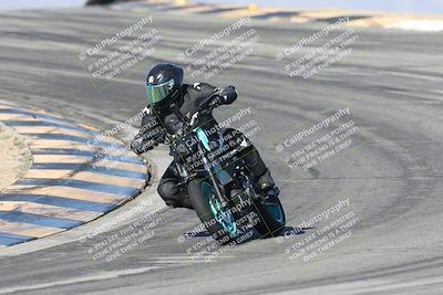 media/Dec-01-2025-Moto Forza (Mon) [[2daa91e15f]]/2-Intermediate Group/Session 2 (Turns 9 and 10)/